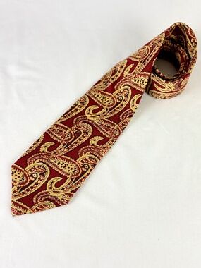 Vintage Red Paisley Paul Stuart Necktie Wide Silk Tie USA Preppy Classic EUC